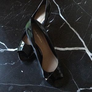 Via Spaga patent Leather Open Toe Heel